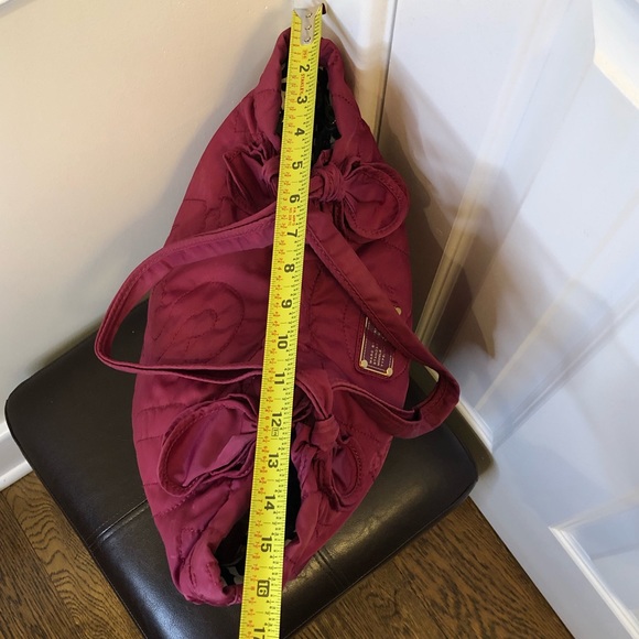 MARC JACOBS LARGE Workwear Hot Pink Quilted Tote Bag with Embroidered Logo - Picture 8 of 11